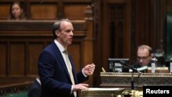 Британський міністр закордонних справ Домінік Рааб у парламенті
