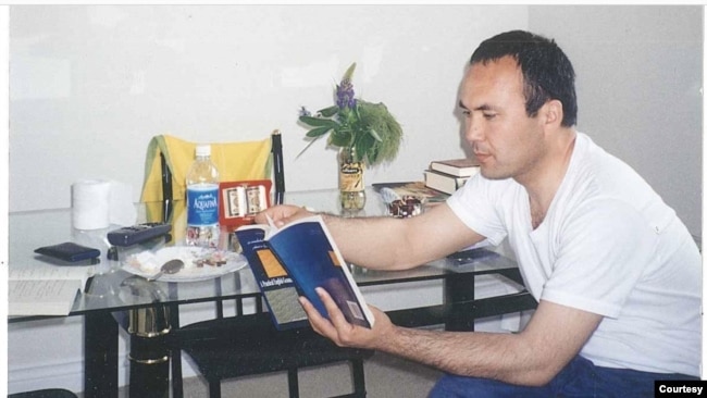 Huseyin Celil at his home in Canada. (Photo courtesy of Kamila Talendibaeva)