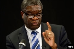 Le lauréat du prix Nobel, le gynécologue congolais Denis Mukwege.