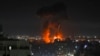 اسراییل نوار غزه را مورد حمله هوایی قرار داد