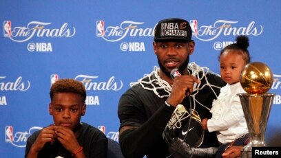 lebron james enfant