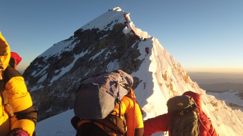 Study: Climbers Twice as Likely to Reach Top of Mount Everest than in Past