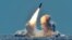 Một tên lửa Trident II D5 không có vũ khí được phóng thử từ tàu ngầm tên lửa đạn đạo lớp Ohio USS Nebraska của Hải quân Hoa Kỳ ngoài khơi bờ biển California, Hoa Kỳ, ngày 26 tháng 3 năm 2018.