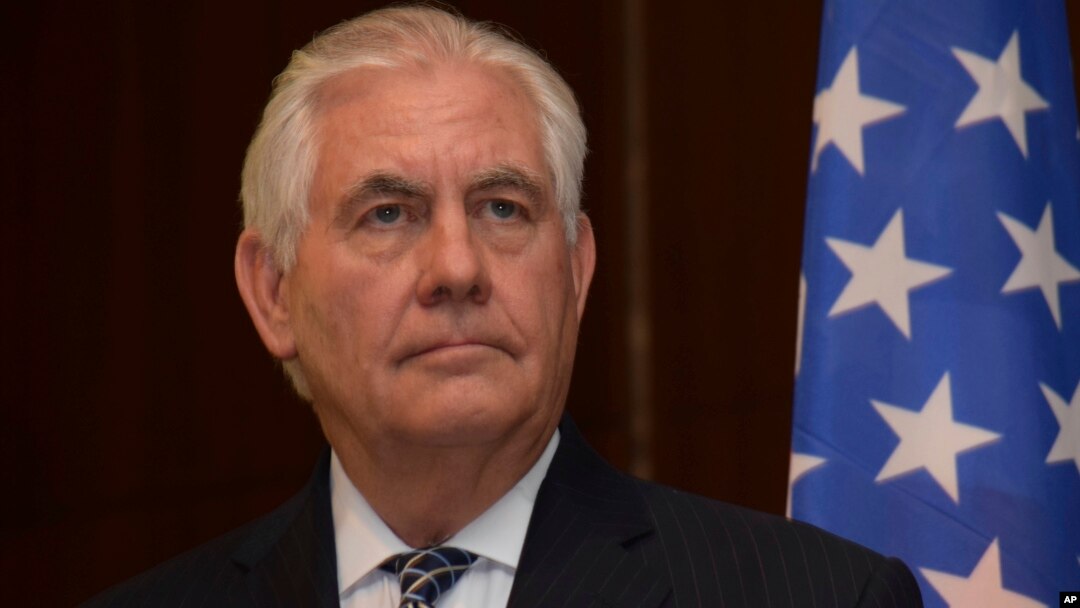 Menteri Luar Negeri Rex Tillerson dalam konferensi pers di Abuja, Nigeria, 12 Maret 2018.