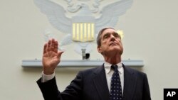 Aunque Mueller ha asegurado el uso limitado de estos aparatos, para algunos senadores su actividad compromete la privacidad de los ciudadanos. 