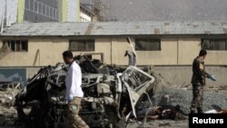 Suicide Bomber Kills Foreigners near Kabul 