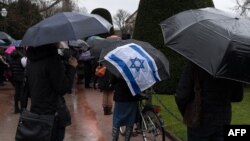 Protestna šetnja u Strazburu ove godine posle ubistva 85-godišnje žene za koju policija sumnja da je bio antisemitski motivisan, Foto: PATRICK HERTZOG / AFP