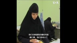 俄罗斯一东正教修道院修女赶工制作口罩
