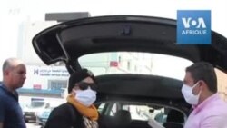 Une association distribue des masques dans la Casbah d'Alger