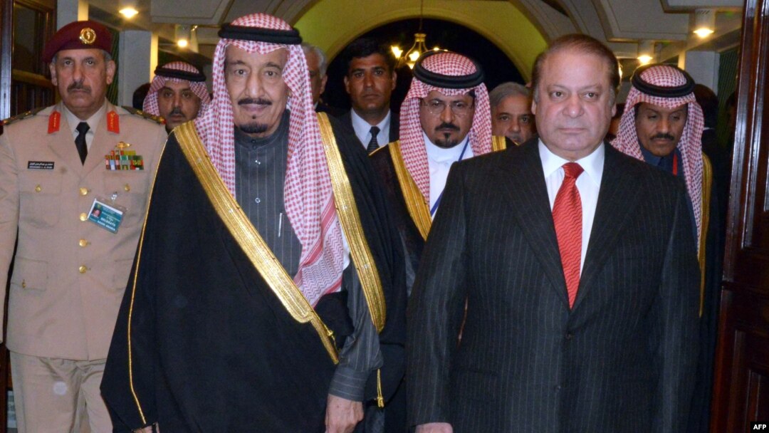 A handout photo released by the Press Information Department (PID) shows Pakistani Prime Minister Muhammad Nawaz Sharif (R) welcoming Saudi Crown Prince Salman bin Abdul Aziz Al- Saud at the Prime Minister's House in Islamabad. Feb. 17, 2014 (AFP)