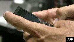 'Sexting' Study Finds Low Rate Among Young