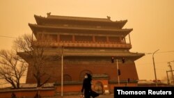 15일 중국 베이징에 황사가 발생했다. 