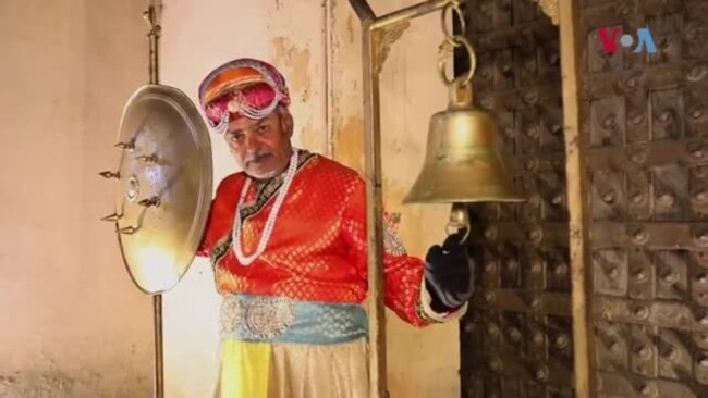 لاہور میں مغل بادشاہوں کا دربار آج بھی سجتا ہے لاہور میں مغل بادشاہوں کا دربار آج بھی سجتا ہے
