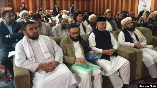 Konferensi Tahunan NU-Afghanistan di Kabul, 11 Agustus 2018, dihadiri ulama dari beragam kelompok dan faksi, serta beberapa wakil dari Nadhlatul Ulama. (Courtesy: KBRI Kabul, Afghanistan)