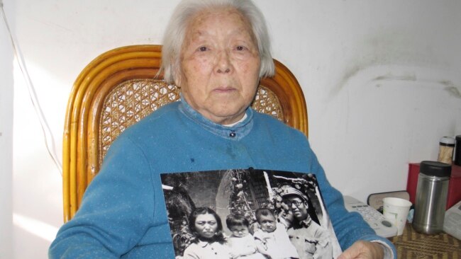2008年1月29日高岗遗孀李力群在北京接受采访