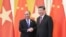 Chủ tịch Trung Quốc Tập Cận Bình tiếp Thủ tướng Việt Nam Nguyễn Xuân Phúc tại Bắc Kinh, 25/4/2019. Photo VTC via Chinhphu.vn