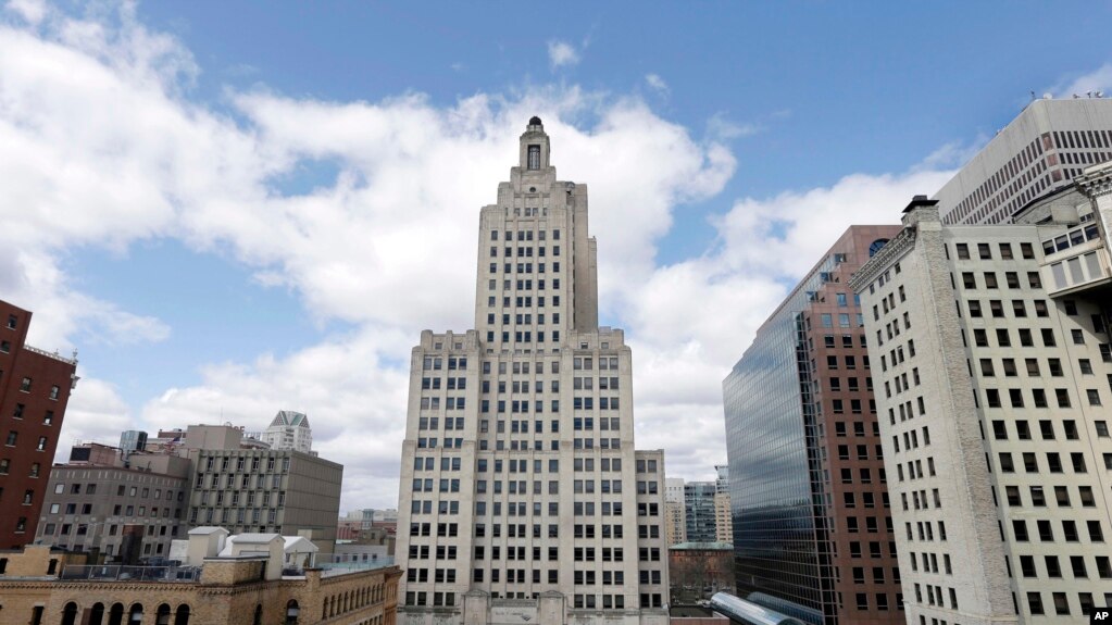 美国罗德岛州普罗维登斯的美国银行大厦（Bank of America Building），又称超人大厦。