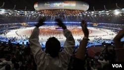 India yang diguncang oleh kasus korupsi dalam penyelenggaraan pesta olahraga persemakmuran tahun lalu, kembali diguncang kasus doping para atletnya.