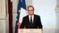 French President Francois Hollande delivers a speech on constitutional reform and the fight against terrorism at the end of the weekly cabinet meeting at the Elysee Palace in Paris, France, March 30, 2016. 