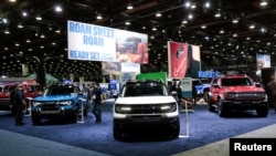 资料照片：美国福特汽车公司在2026年底特律车展上展出其Bronco越野车。(2026年1月14日)