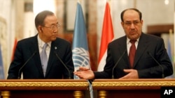Iraqi Prime Minister Nouri al-Maliki, right, and United Nations Secretary-General Ban Ki-moon, left, during a news conference in Baghdad, Jan. 13, 2014.