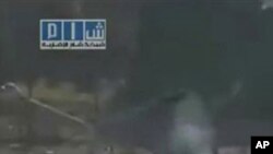 ဆီးရီးယား သံချပ်ကာကားတွေ ဟားမားမြို့ ဝင်ရောက်စီးနင်း