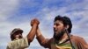 نيروهای دولت موقت ليبی کنترل اردوگاه نظامی ساعدی قذافی را به دست گرفتند