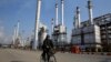 이란 "산유량 330만 배럴로 늘릴 계획"