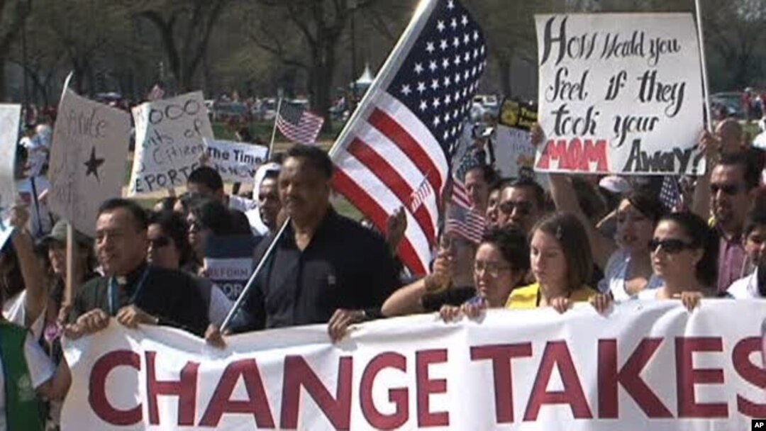 Immigration reform advocates march in Washington DC