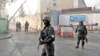 아프간 정부 건물에 자폭·총격 테러...43명 사망