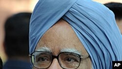 នាយក​រដ្ឋ​មន្រ្តី​ឥណ្ឌា​ Manmohan Singh។