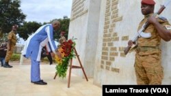 Roch Kaboré lors de la commémoration à Ouagadougou, le 31 octobre 2019 (VOA/Lamine Traoré)