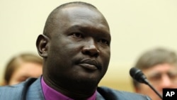 Rev. Andudu Adam Elnail, bishop in the Anglican Diocese of Kadugli, Sudan, testifies before the U.S. House of Representatives Foreign Affairs Committee on Africa, Global Health, and Human Rights Subcommittee hearing on Capitol Hill, August 4, 2011