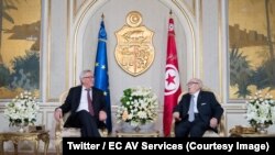 Le président tunisien Béji Caïd Essebsi et le président Jean-Claude Juncker de la Commission européenne, lors d’une conférence de presse conjointe, Tunis, 25 octobre2018. (Twitter/EC AV Services)