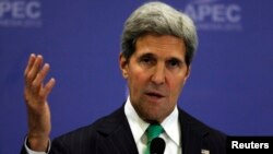 Menlu AS John Kerry mengatakan, serangan AS atas kelompok al-Qaida di Afrika menunjukkan bahwa AS ”tak akan pernah berhenti untuk mengejar teroris.” (6/10). 