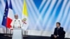Папа Римський Лев XIV та президент Франції Еммануель Макрон під час зустрічі "До коріння Європи заради миру та єдності", Мец, Франція, 28 вересня 2026. REUTERS/Remo Casilli