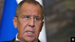 Menteri Luar Negeri Rusia, Sergei Lavrov mengecam sanksi AS atas Iran. 