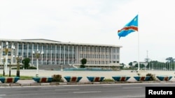 Une vue générale sur le Palais du peuple à Kinshasa, RDC, le 19 septembre 2016. 