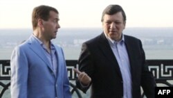 Дмитрий Медведев и Жозе Мануэль Баррозу