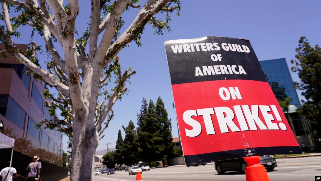Hollywood Strikes
