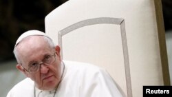 El papa Francisco durante su audiencia semanal en el Vaticano el miércoles 23 de febrero de 2022.