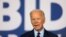 "No dejaré que este hombre sea reelegido presidente de Estados Unidos de América", dijo Joe Biden esta semana en Iowa, en referencia al actual presidente Donald Trump.