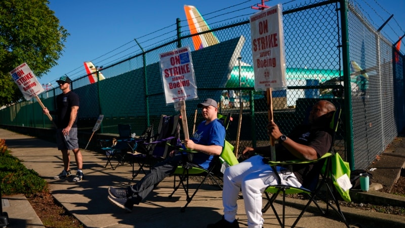 US employers add 12,000 jobs last month as hurricanes, strikes reduce payrolls