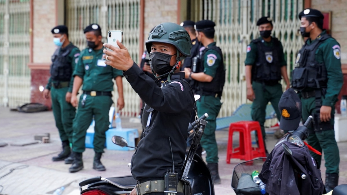 Cambodia to Use Military for Mandatory Vaccinations in "Red Zones" - Vimarsana News