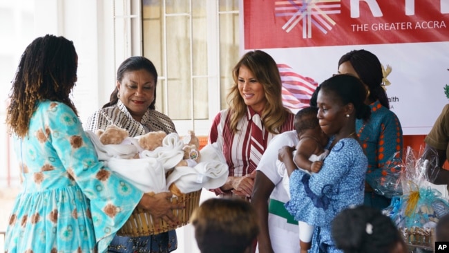 Aha Melania yariko aronsa utuganuke tugizwe n'ibikinsiho vy'abana hamwe n'uburengeti vyarungitswe n'ibiro vy'umukuru w'igihugu