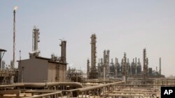 사우디아라비아 국영석유회사 아람코의 석유시설. 
