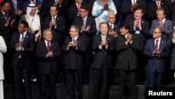 Un aspecto de la foto oficial de la Cumbre del G77+China que se realiza en Santa Cruz de la Sierra, Bolivia.