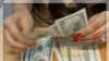 دلار و یورو در ایران گران تر شدند