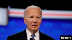 Presiden AS Joe Biden saat tampil dalam sesi debat capres di Atlanta, Georgia, pada 27 Juni 2024. (Foto: Reuters/Marco Bello)