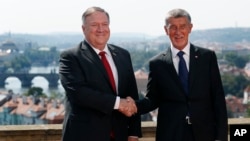 美國國務卿蓬佩奧星期三在捷克訪問。